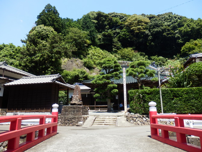 慶龍寺