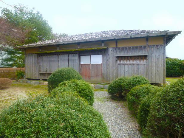 松ヶ岡開墾士住宅