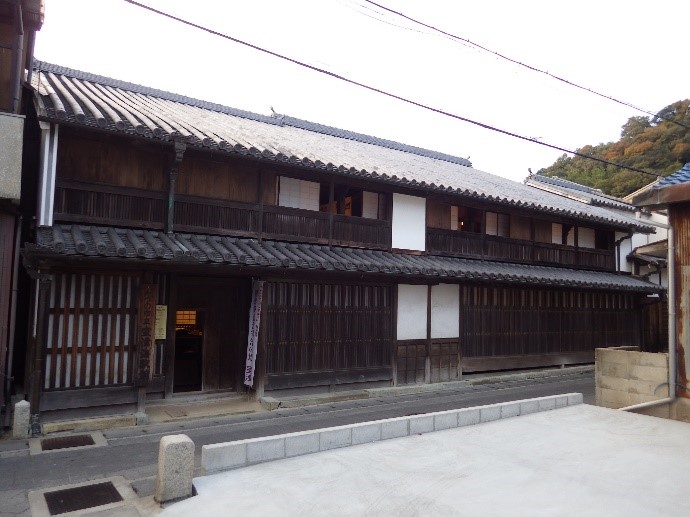 室津海駅館