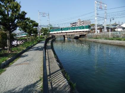 鴨川運河