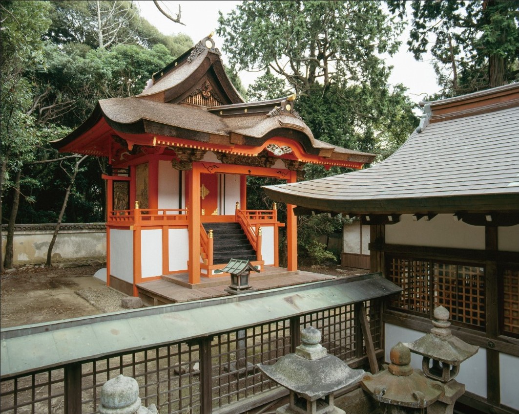 日根神社本殿
