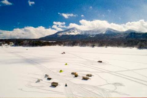 氷上ワカサギ釣り