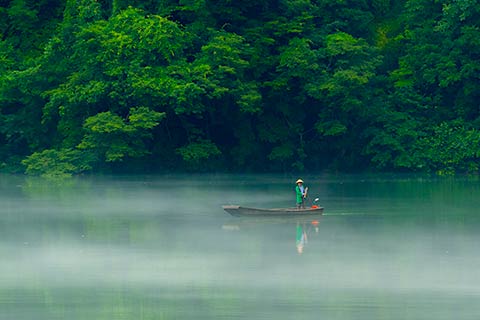 霧幻峡の渡し
