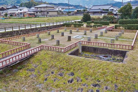 飛鳥水落遺跡